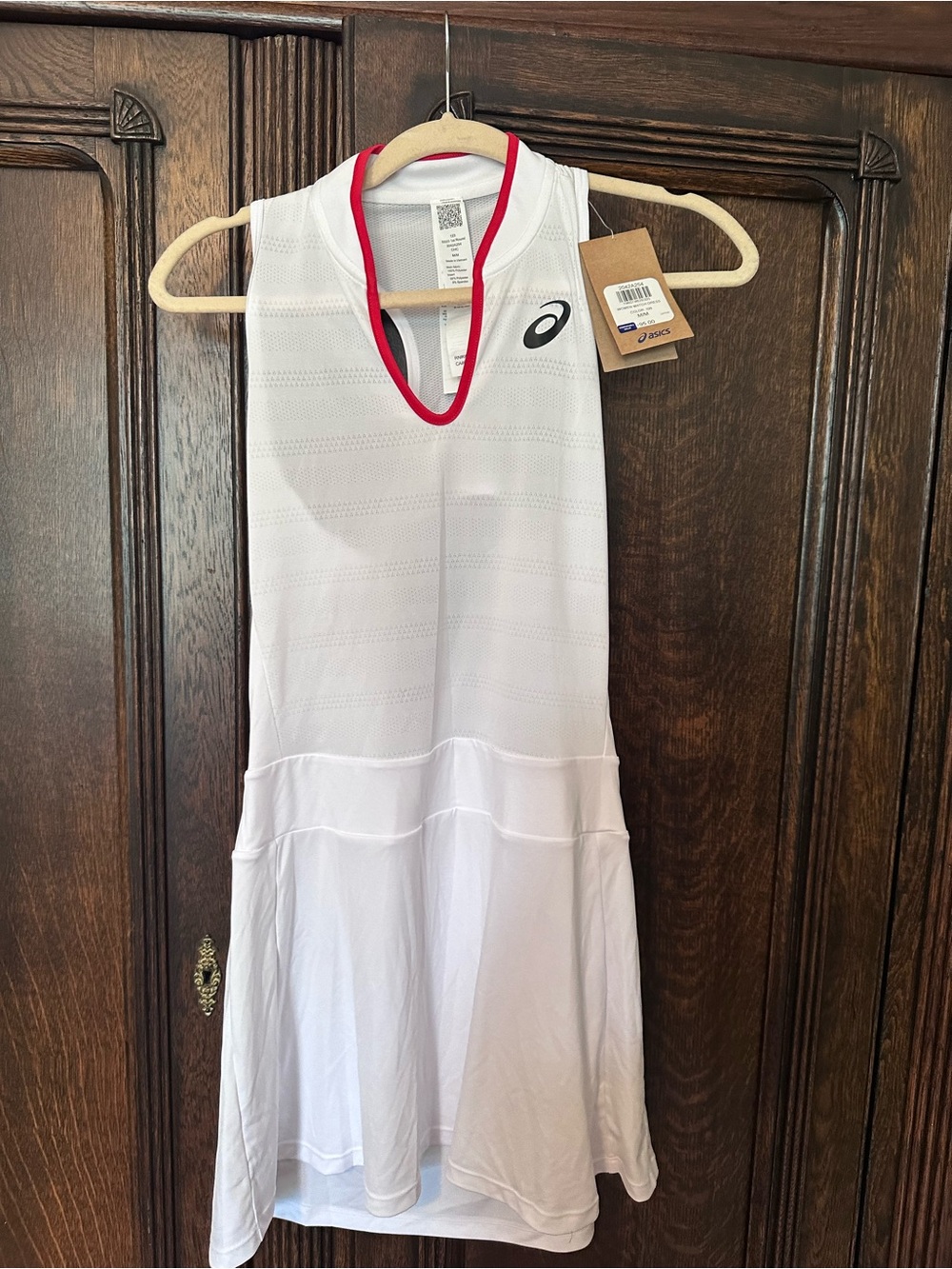 Asics White Sleeveless Tennis Dress with Red Trim